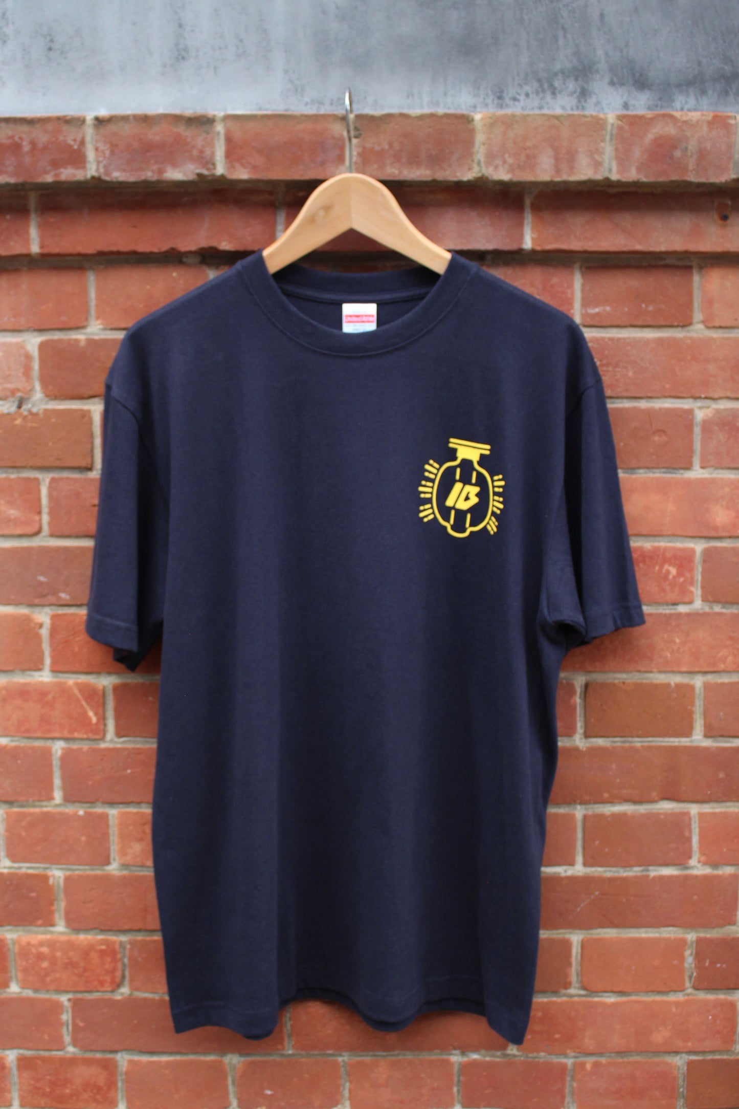 オリジナルTシャツ(ロゴデザイン)ネイビー